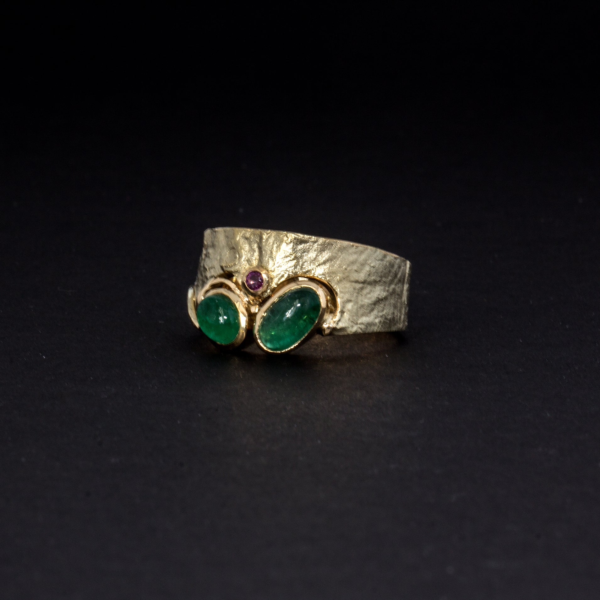 Ring | Smaragde & Rubin | 585 Gelbgold