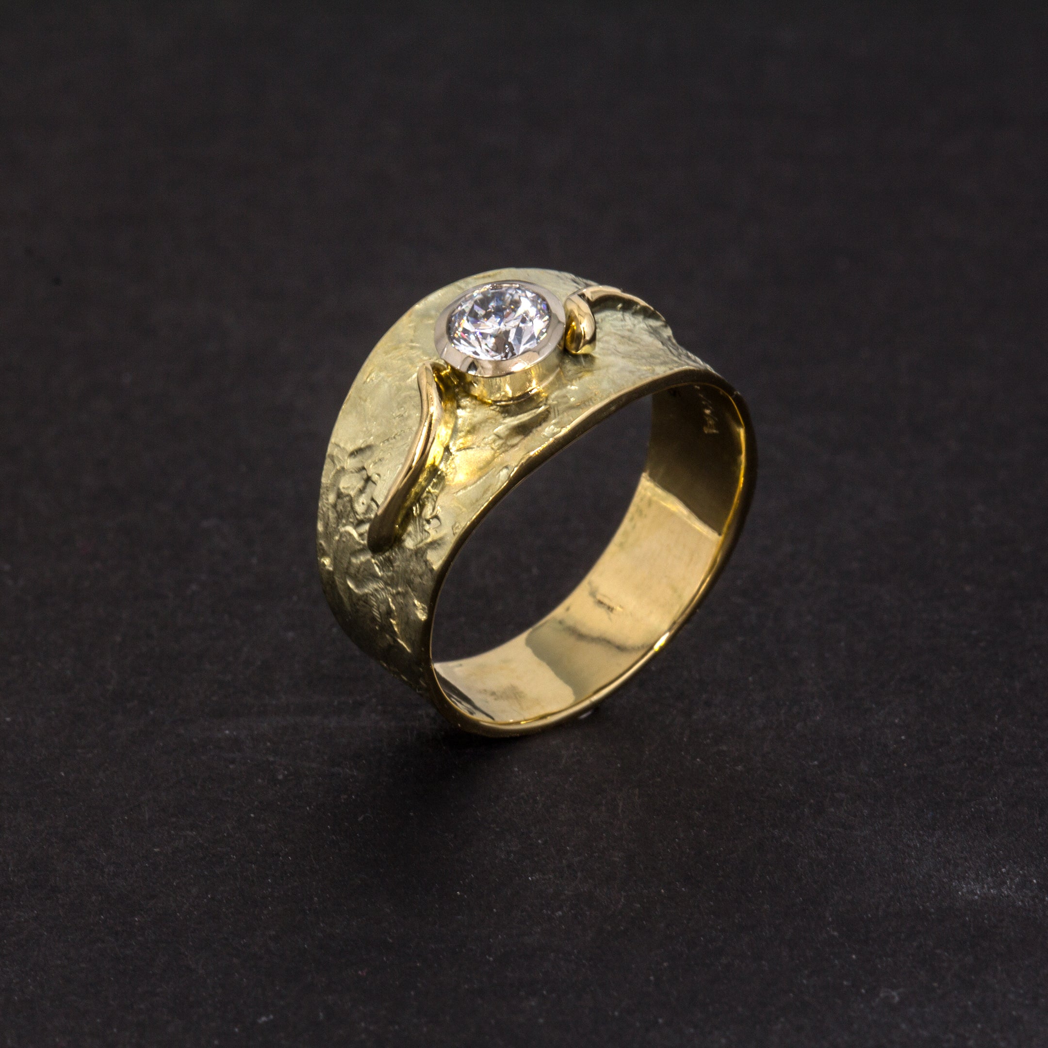 Ring 'Lava' | Brillant | 585 Gelbgold