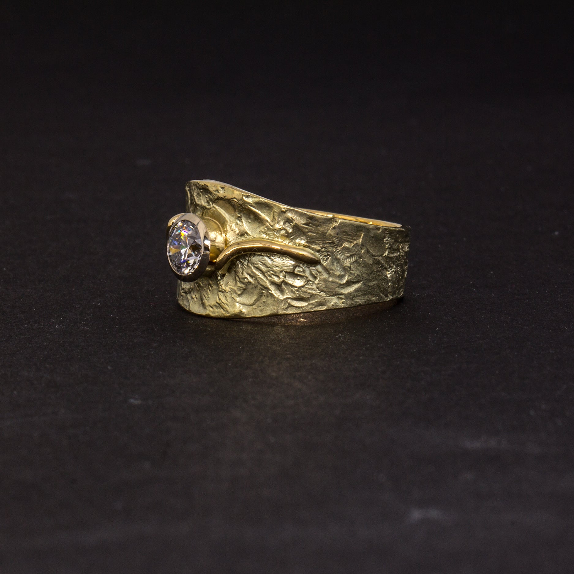 Ring 'Lava' | Brillant | 585 Gelbgold