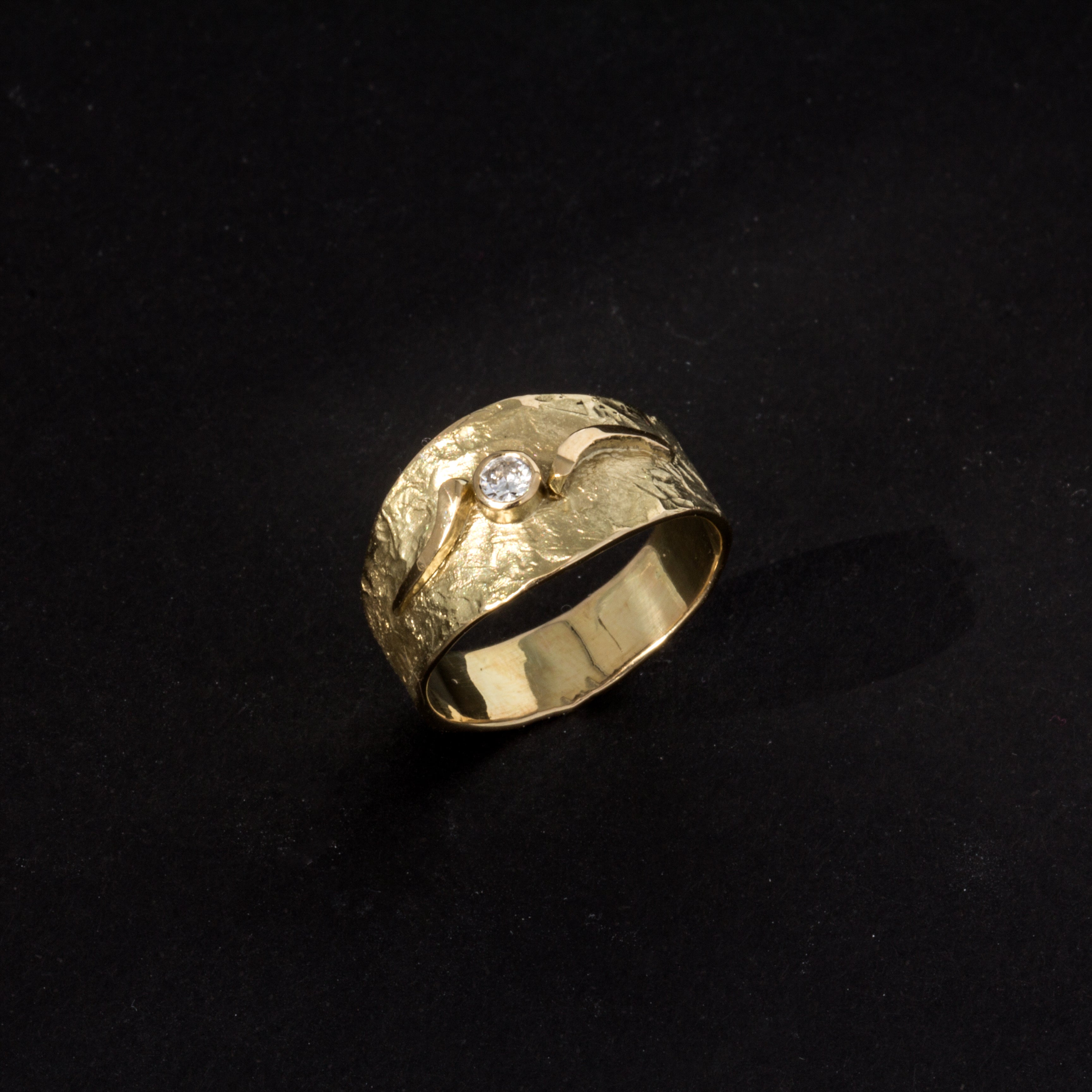 Ring 'Lava' | Brillant | 585 Gelbgold