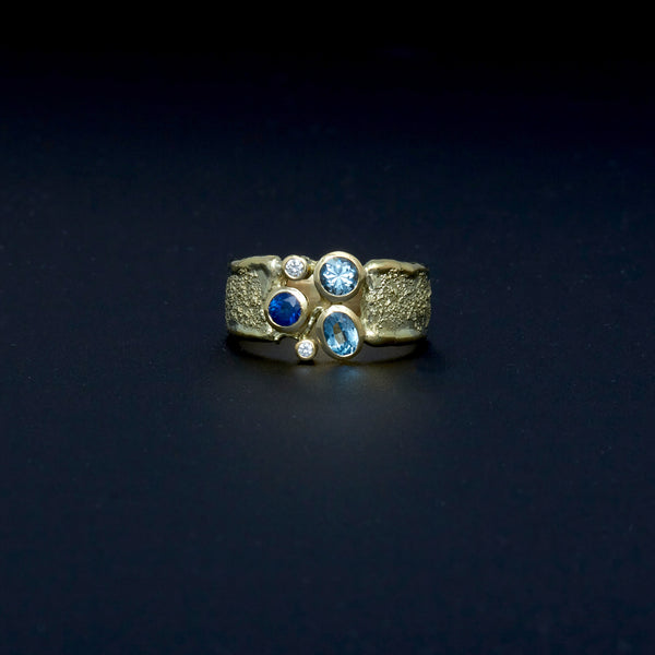 Gelbgoldring mit Aquamarinen & Safir & Brillant