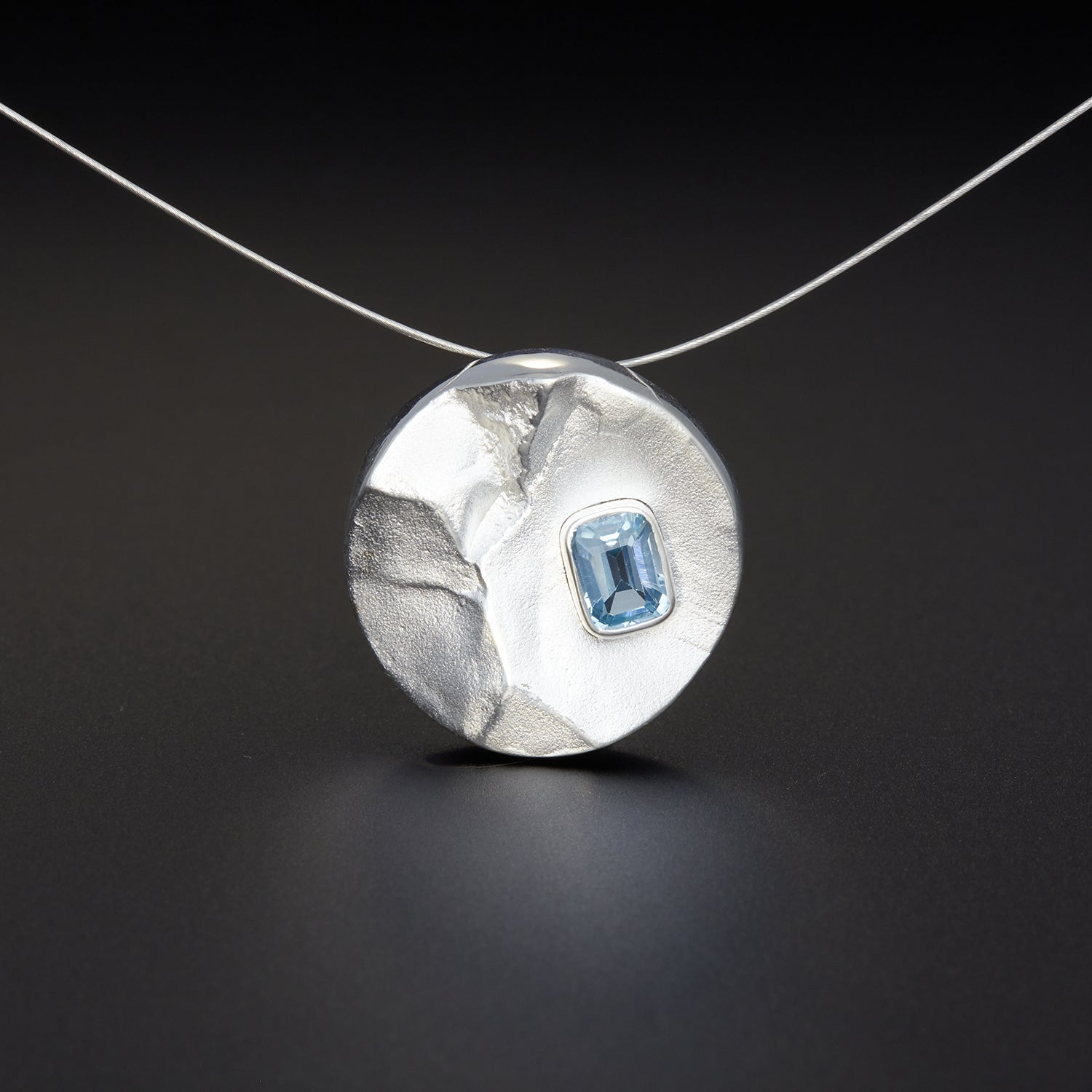 Anhänger 'Berge' aus Sterling Silber mit Topas