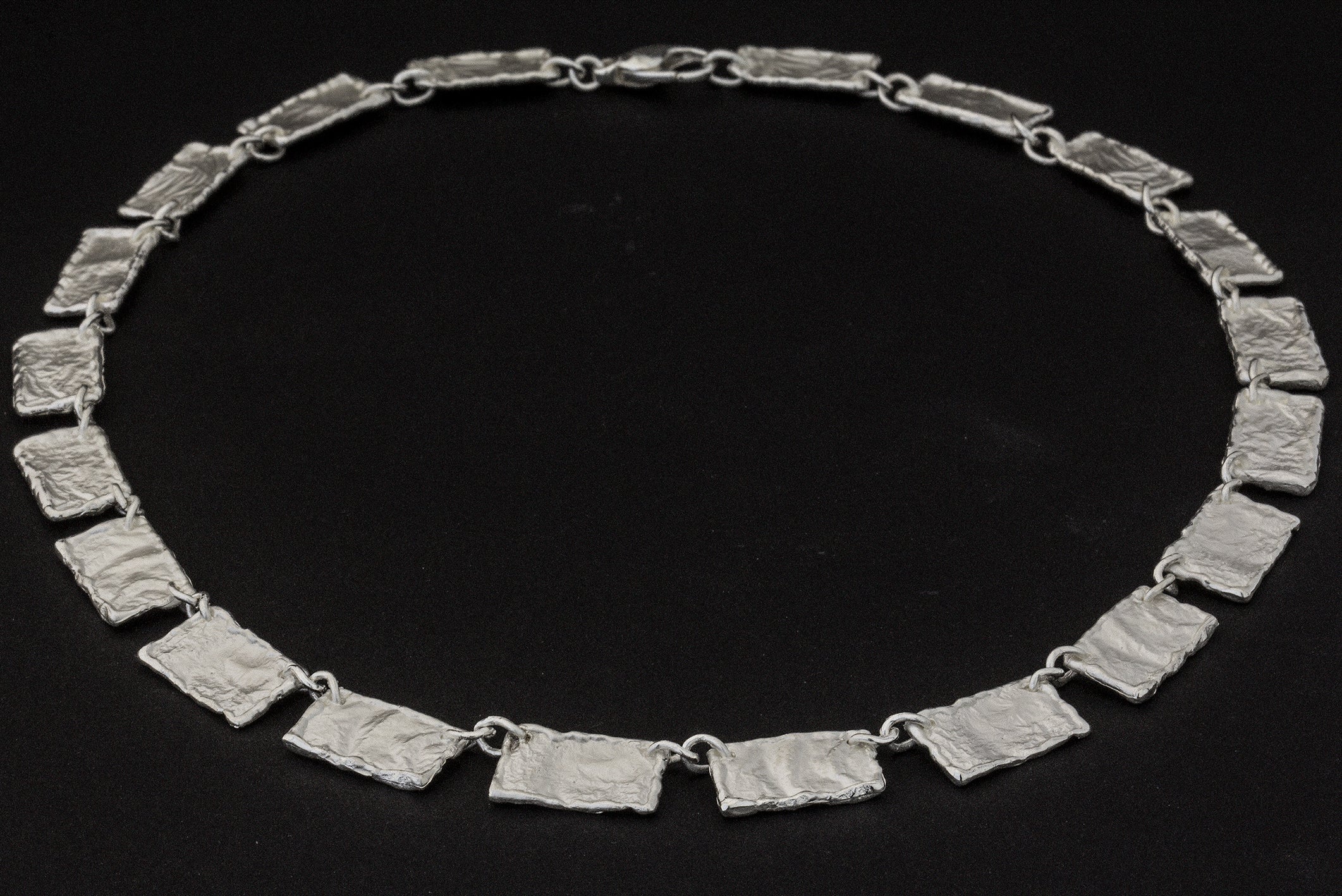 Plättchencollier 'Lava' | 925 Sterlingsilber