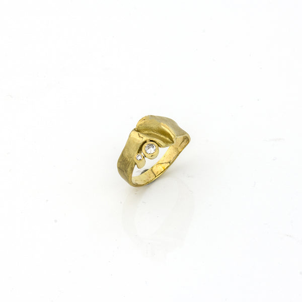 Ring aus Gelbgold mit Brillanten