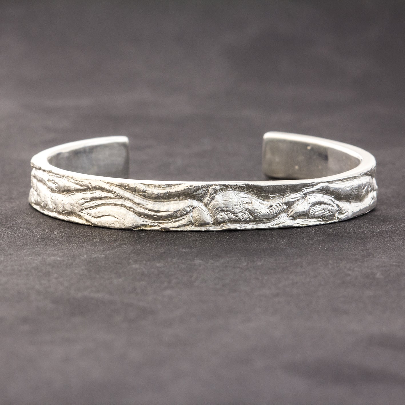 Armreif 'Baumrinde' aus Sterling Silber